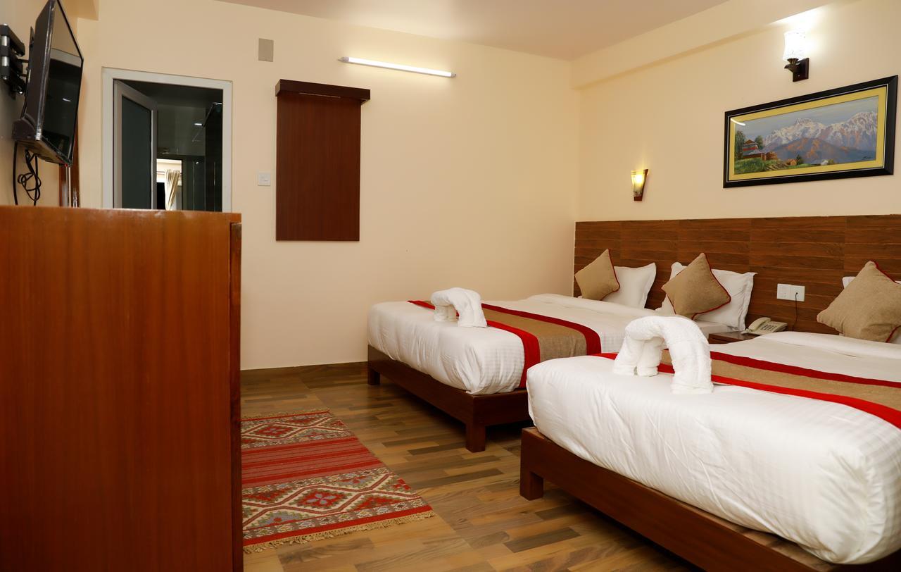Hotel Guru Pokhara Zewnętrze zdjęcie