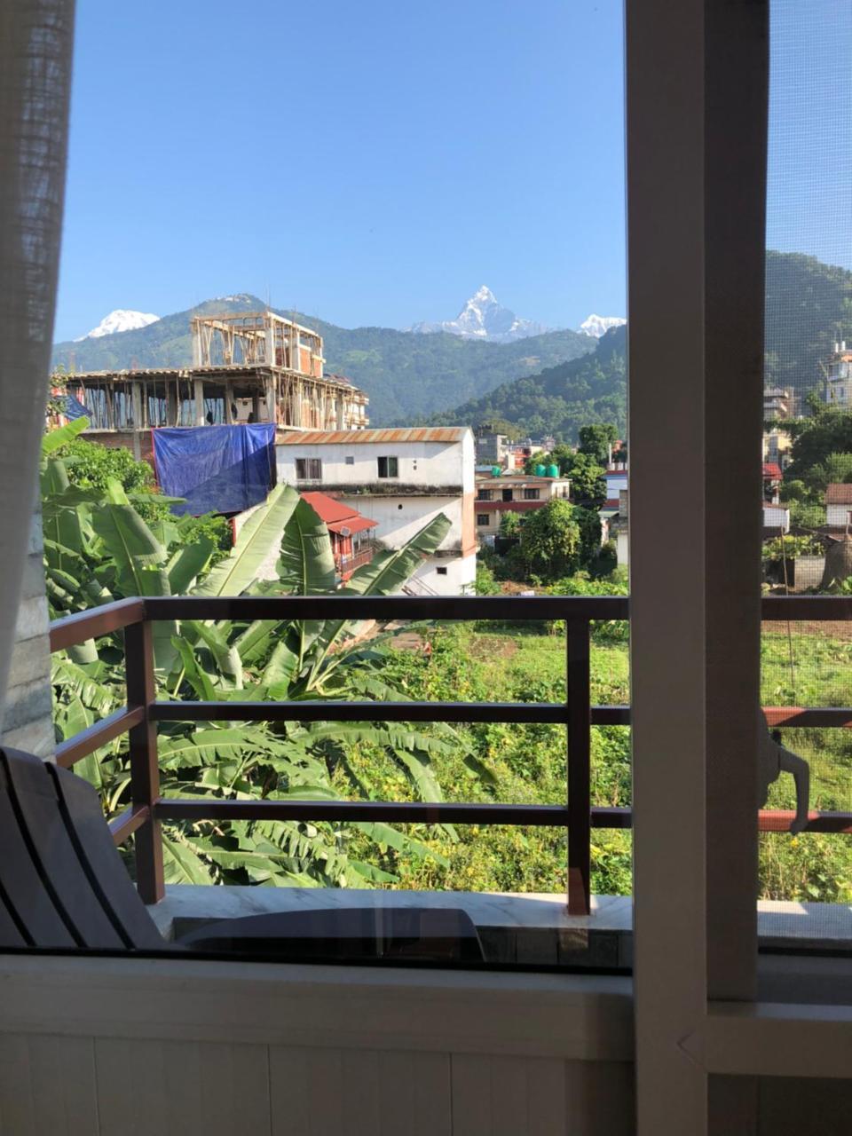 Hotel Guru Pokhara Zewnętrze zdjęcie