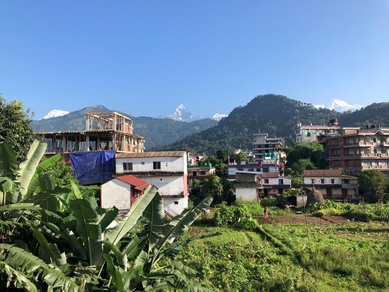 Hotel Guru Pokhara Zewnętrze zdjęcie