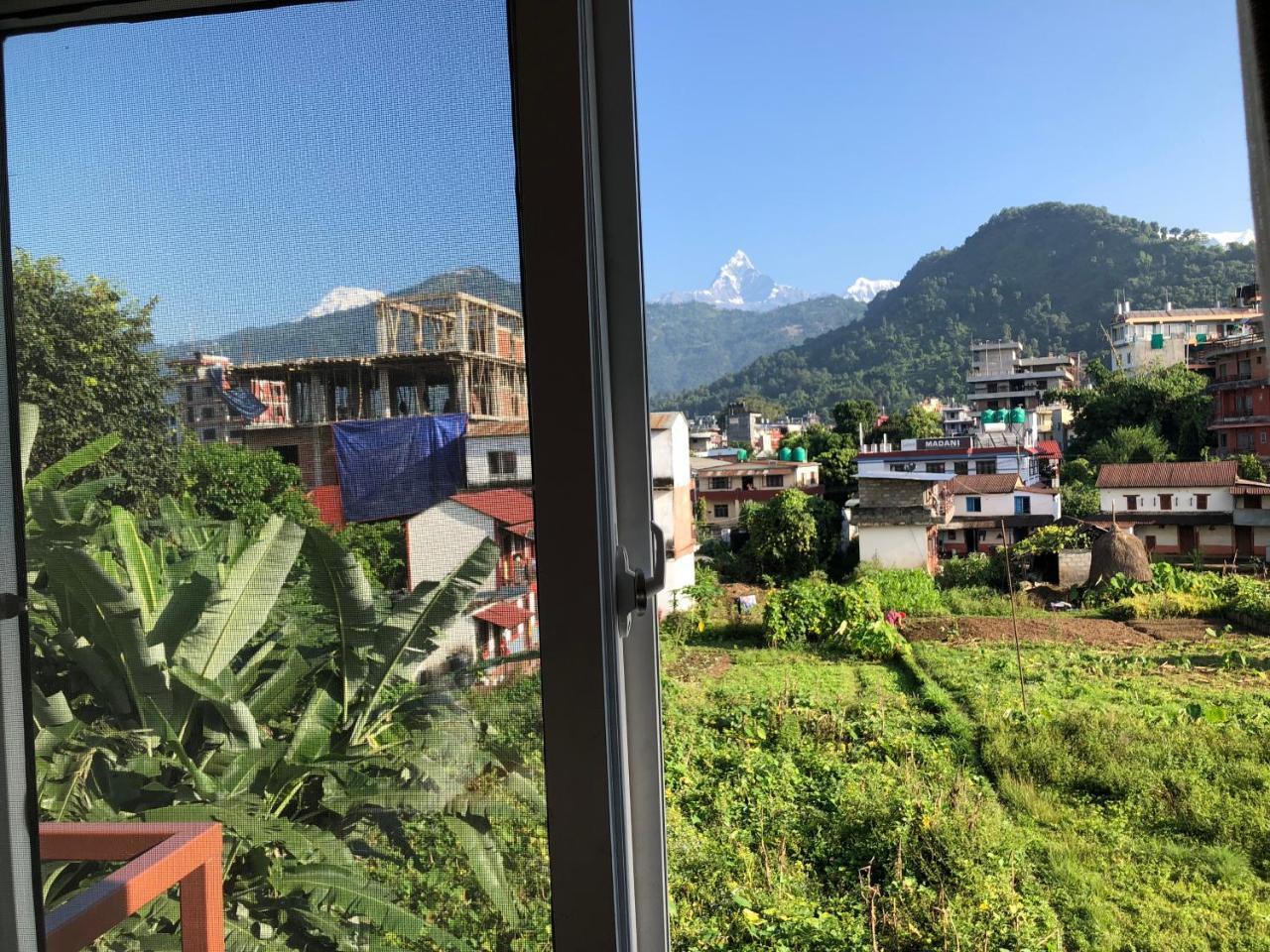 Hotel Guru Pokhara Zewnętrze zdjęcie
