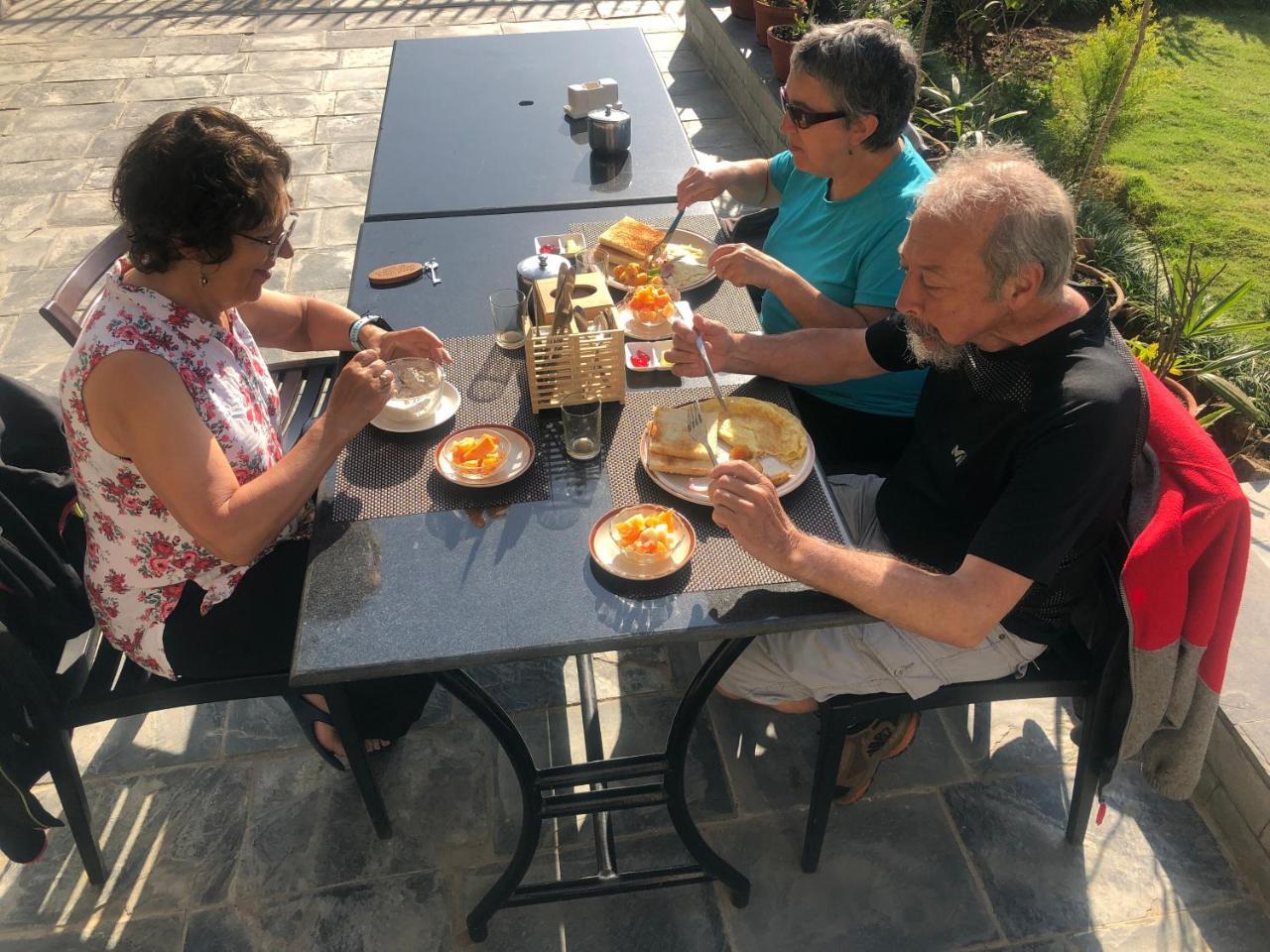 Hotel Guru Pokhara Zewnętrze zdjęcie
